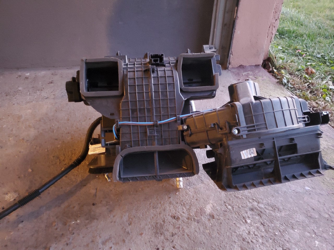 НАГРІВАЧ RENAULT MASTER 3 РЕСТАЙЛ IV 2,3DCI 150KM 2021R 272702687R 