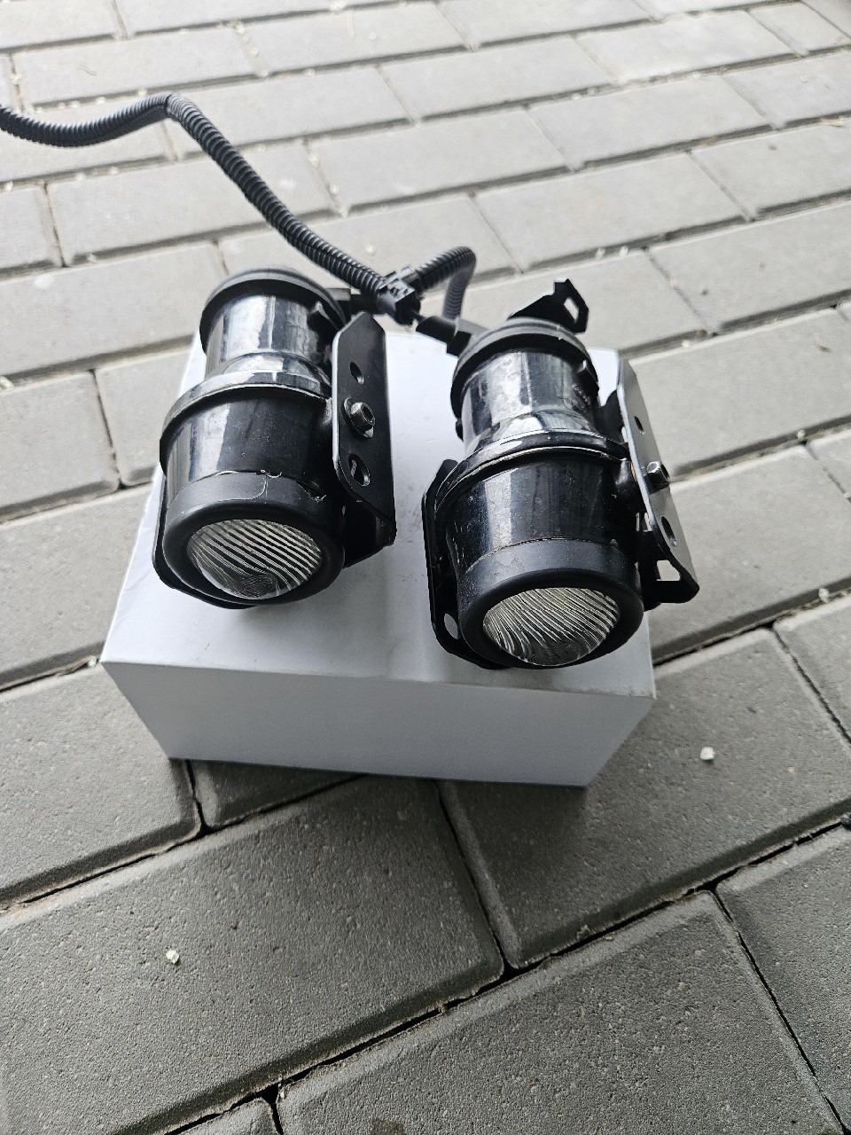 ГАЛОГЕНИ BMW GS ГАЛОГЕНИ МОТОЦИКЛЕТНІ HELLA 1NL 008 090 