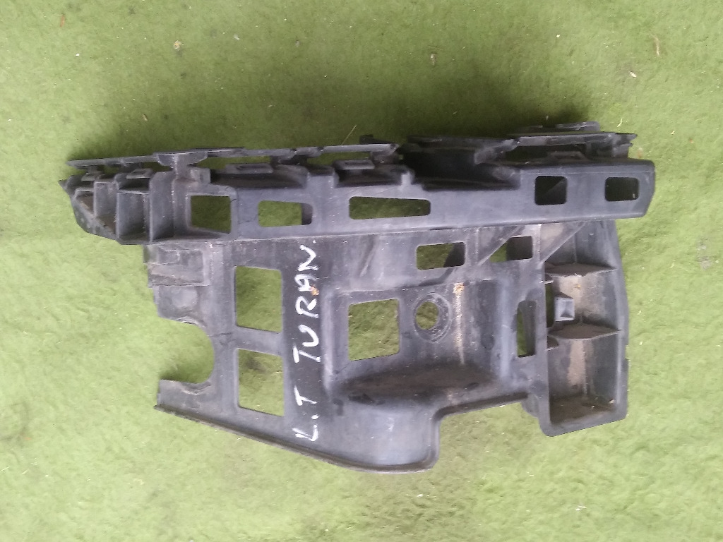 VW TOURAN 3 5T КРІПЛЕННЯ ЛІВИЙ ЗАД 5TA807453 