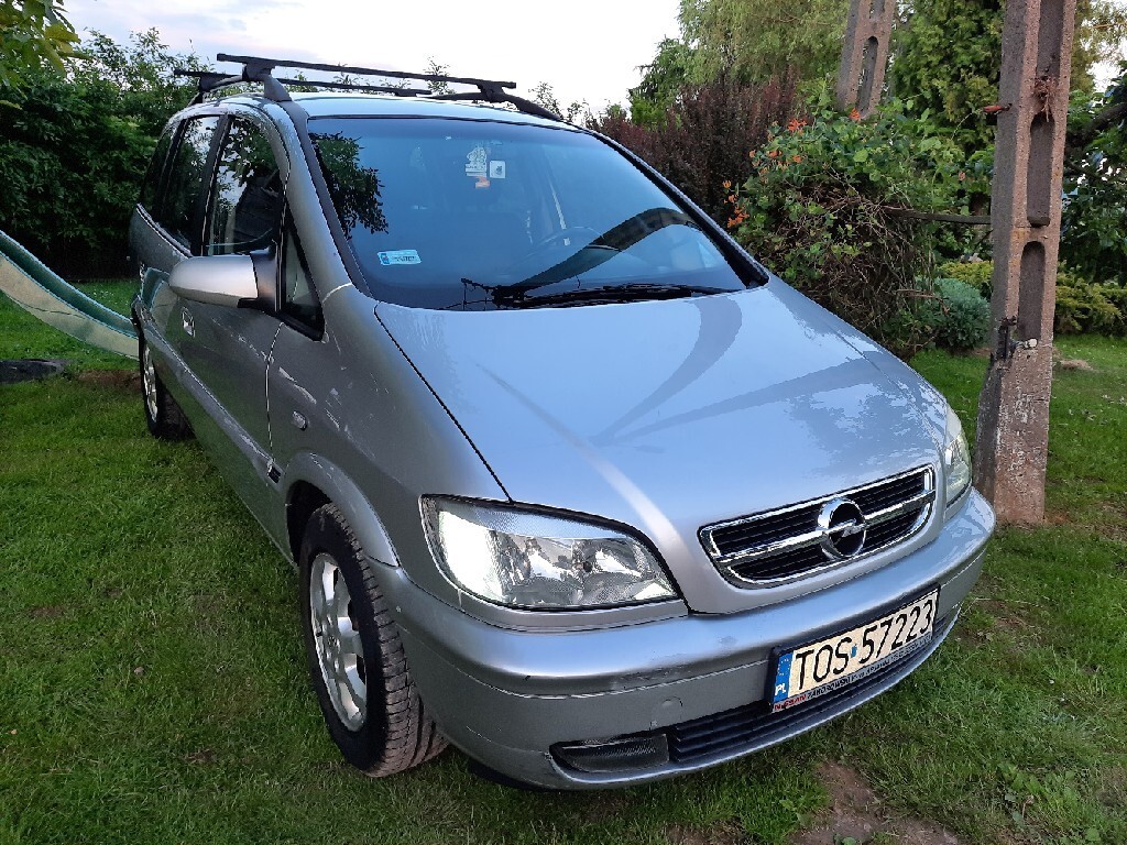 Opel zafira 2004