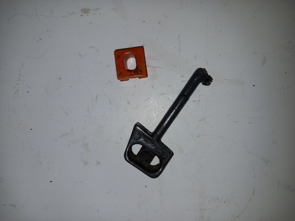 Dźwignia ssania piłarka Husqvarna 142 | Lublin | Kup teraz na Allegro ...