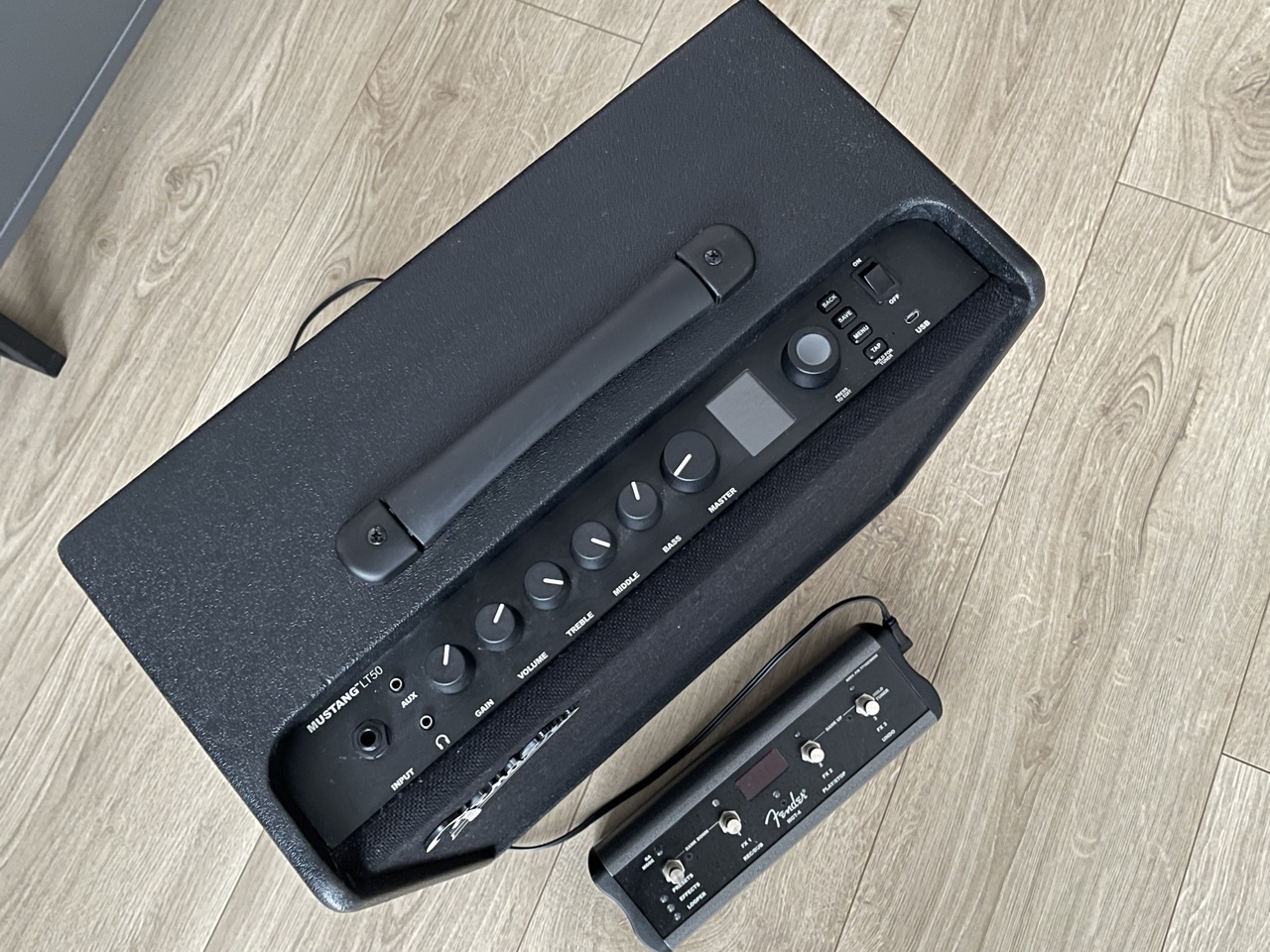 Fender Mustang LT50 + Footswitch MGT4 Ząbki Kup teraz na Allegro