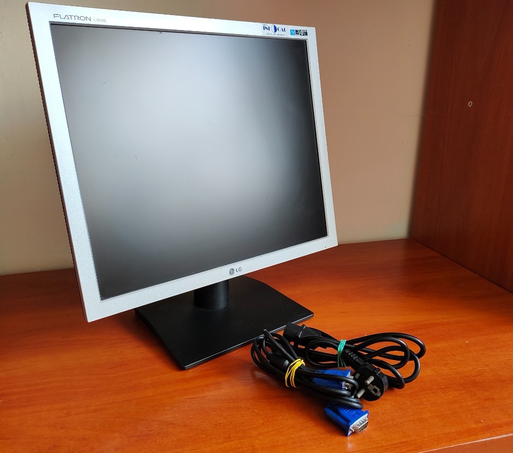 Ładny! Monitor LCD LG 19" L1919S VGA | Leżajsk | Kup teraz na Allegro ...