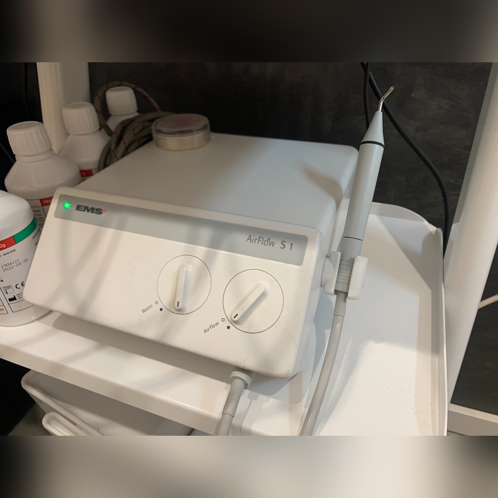 Piaskarka stomatologiczna EMS AirFlow S1 Wrocław Kup teraz na