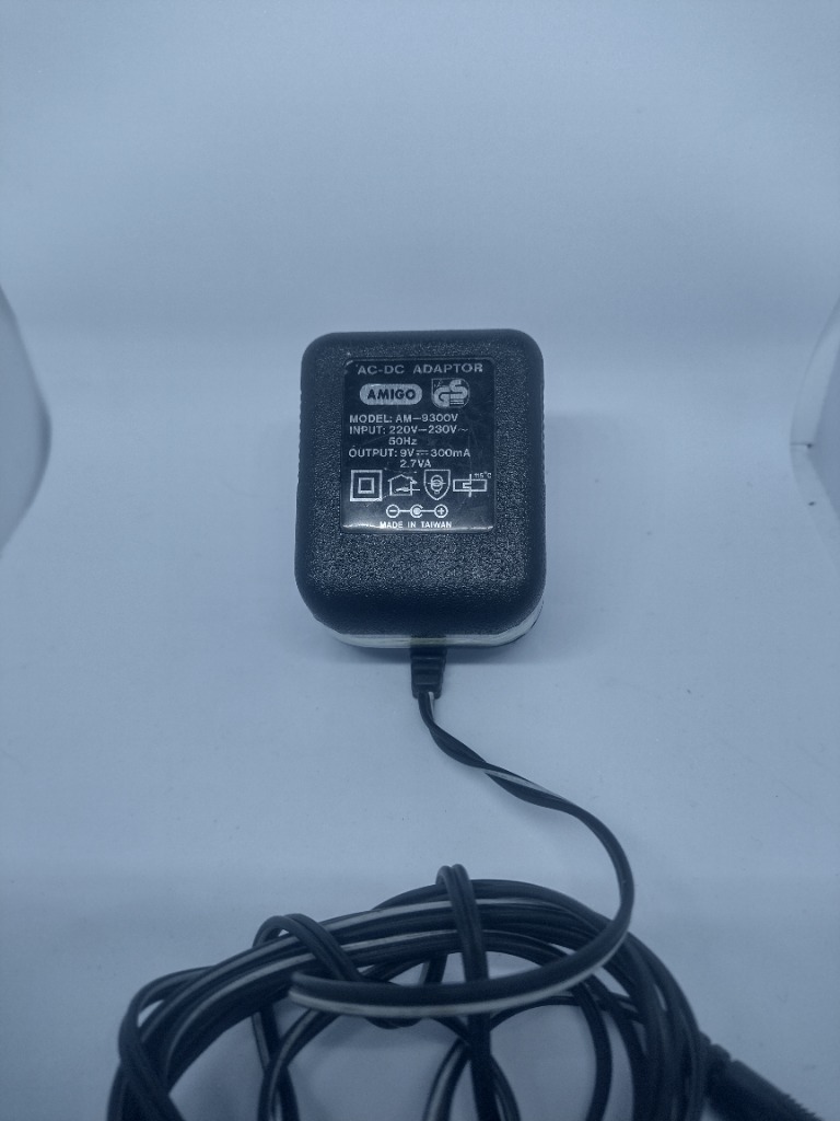 ac-dc-adaptor-amigo-model-am-9300v-osice-kup-teraz-na-allegro