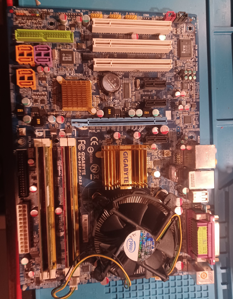 płyta główna GIGABYTE GA965PDS3 + PROCESOR+ ram Przemków Kup