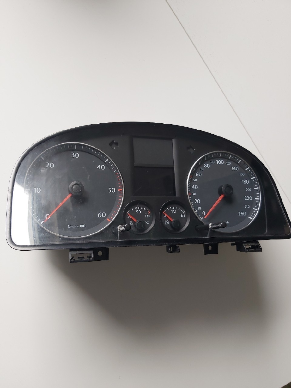 ПРИБОРНА ПАНЕЛЬ МОНІТОР VOLKSWAGEN TOURAN 2007R 1T0920863E 