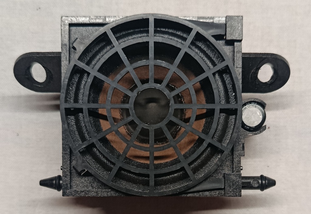 ДИНАМІК ТОРПЕДО ПРИБОРНОЇ КОНСОЛІ AUDI A4 B6 B7 OEM 8H0035411E 8H0035411C 
