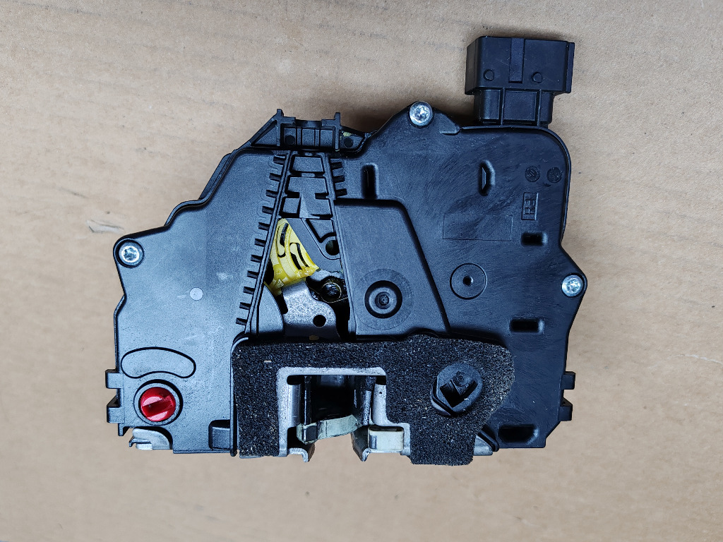 ЗАМОК ДВЕРІ ЗАДНІХ ЛІВИХ DO OPEL MERIVA B 9 ПІН 13279836 EX 