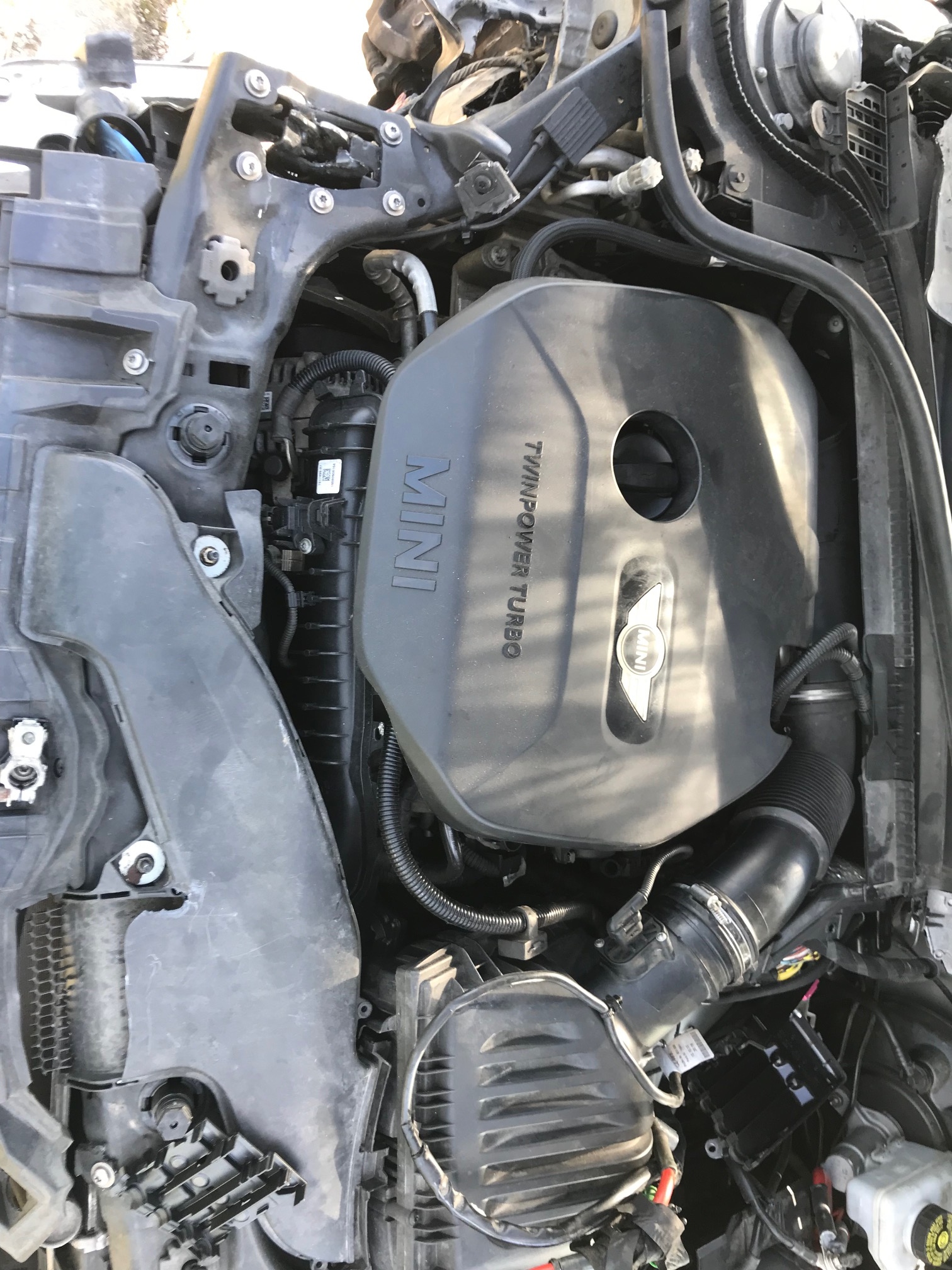 ДВИГУН SKRZNIA ПЕРЕДАЧ AUTOAMT МІНІ F56 1.5I GA6F21AW 