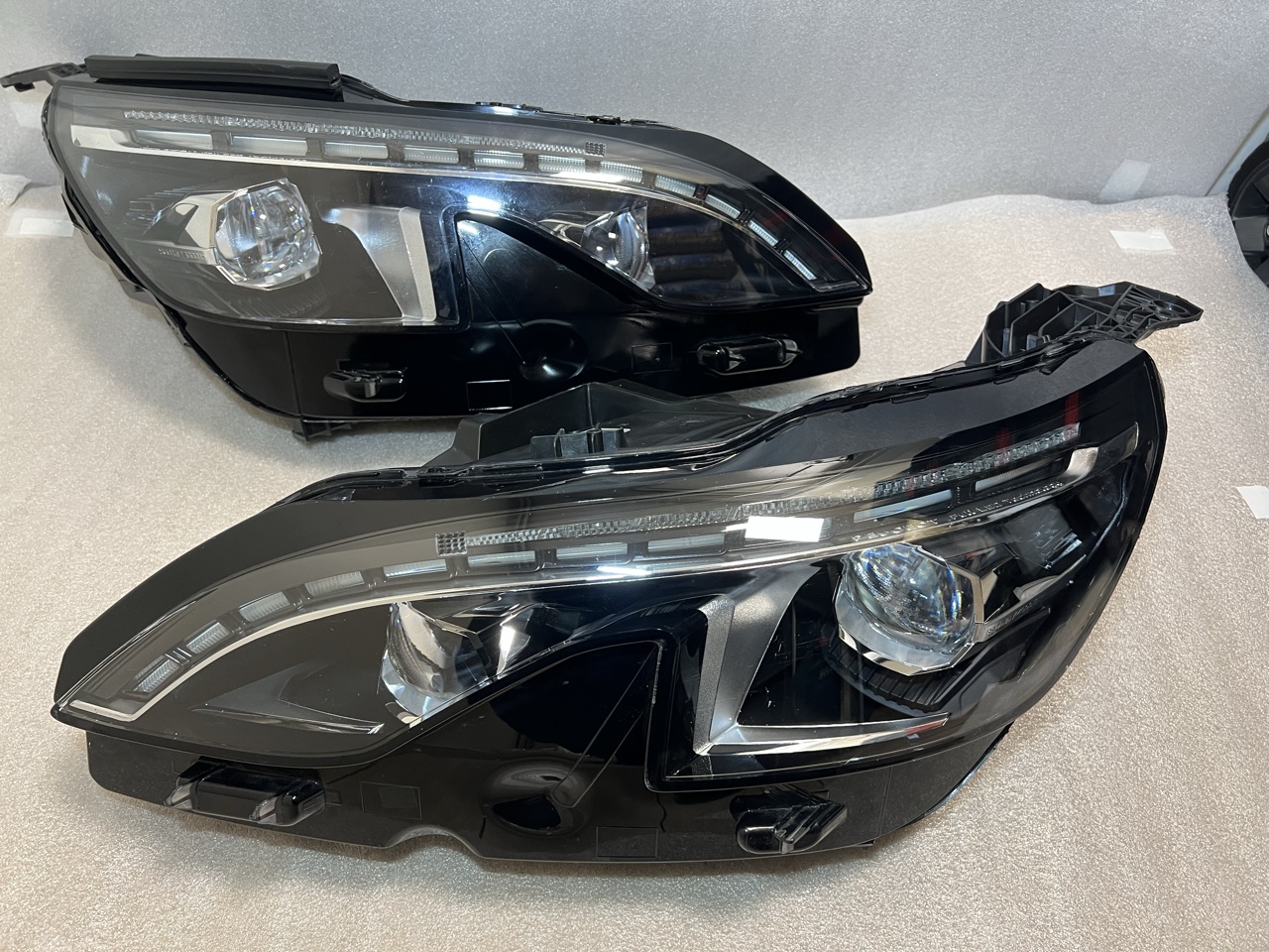 PEUGEOT 3008 II 5008 ПОВНИЙ LED (СВІТЛОДІОД) ФАРА ЛІВА ПРАВА ДЮЙМІВ 89914353 