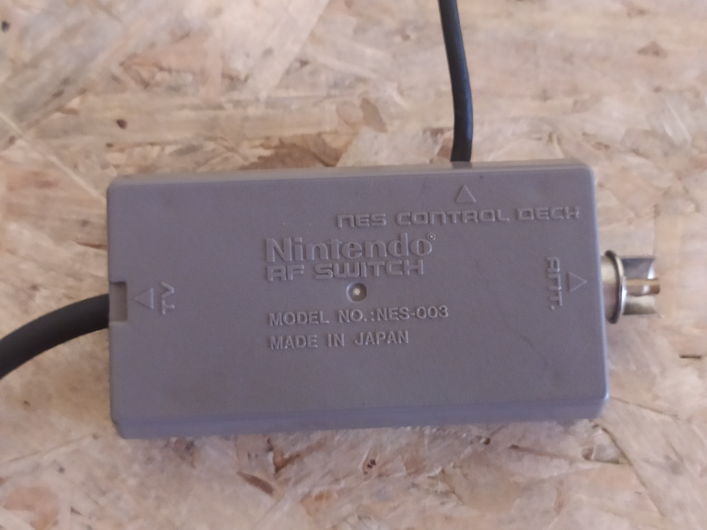 KABEL ANTENOWY NINTENDO RF SWITCH NES003 1 Szczytniki nad Kaczawą