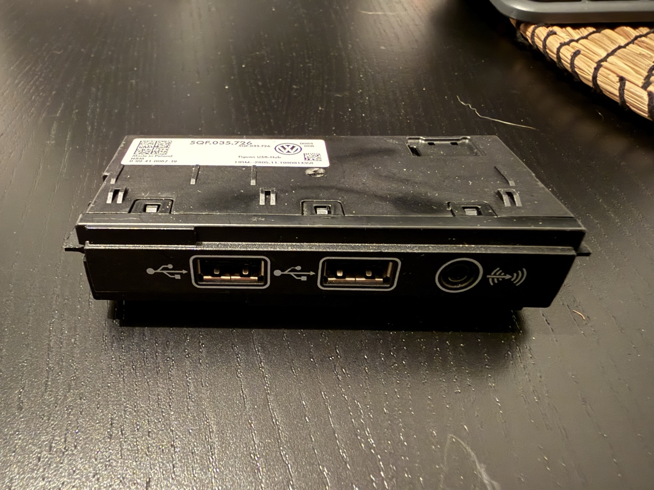 ПРИВОД USB TIGUAN 5QF035726 CARPLAY ANDROID АВТО 