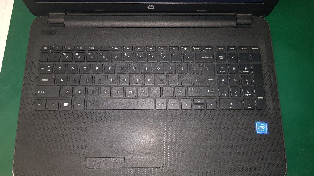 Zdjęcie oferty: Laptop HP 250 G4 notebook 