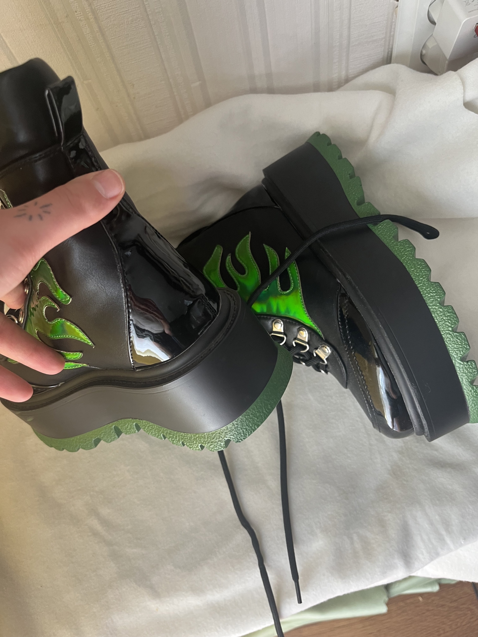 HELIOS HOLOGRAM FLAME BOOTS koi footwear zielone Katowice Kup teraz