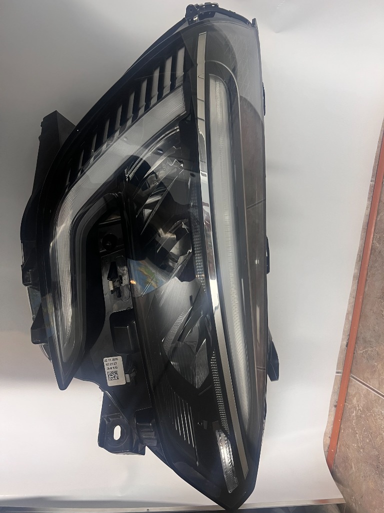 ФАРА ПРАВА ФАРА ПРАВИЙ ПОВНИЙ LED (СВІТЛОДІОД) RENAULT CLIO V 19-23R 260109379R 