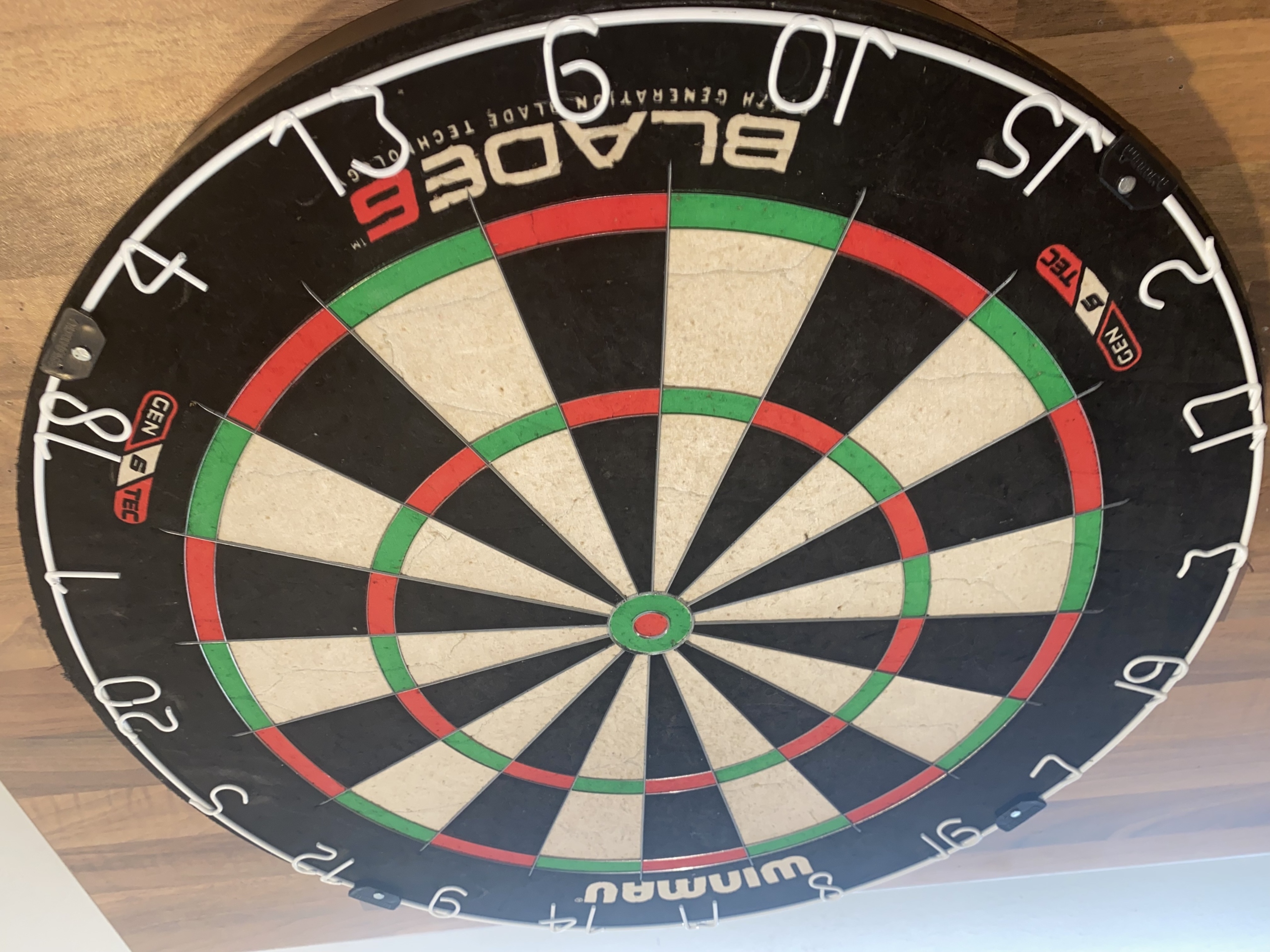 Winmau Blade 6 Tablica Dart Tarcza Zestaw + Lotki Bochnia Kup teraz