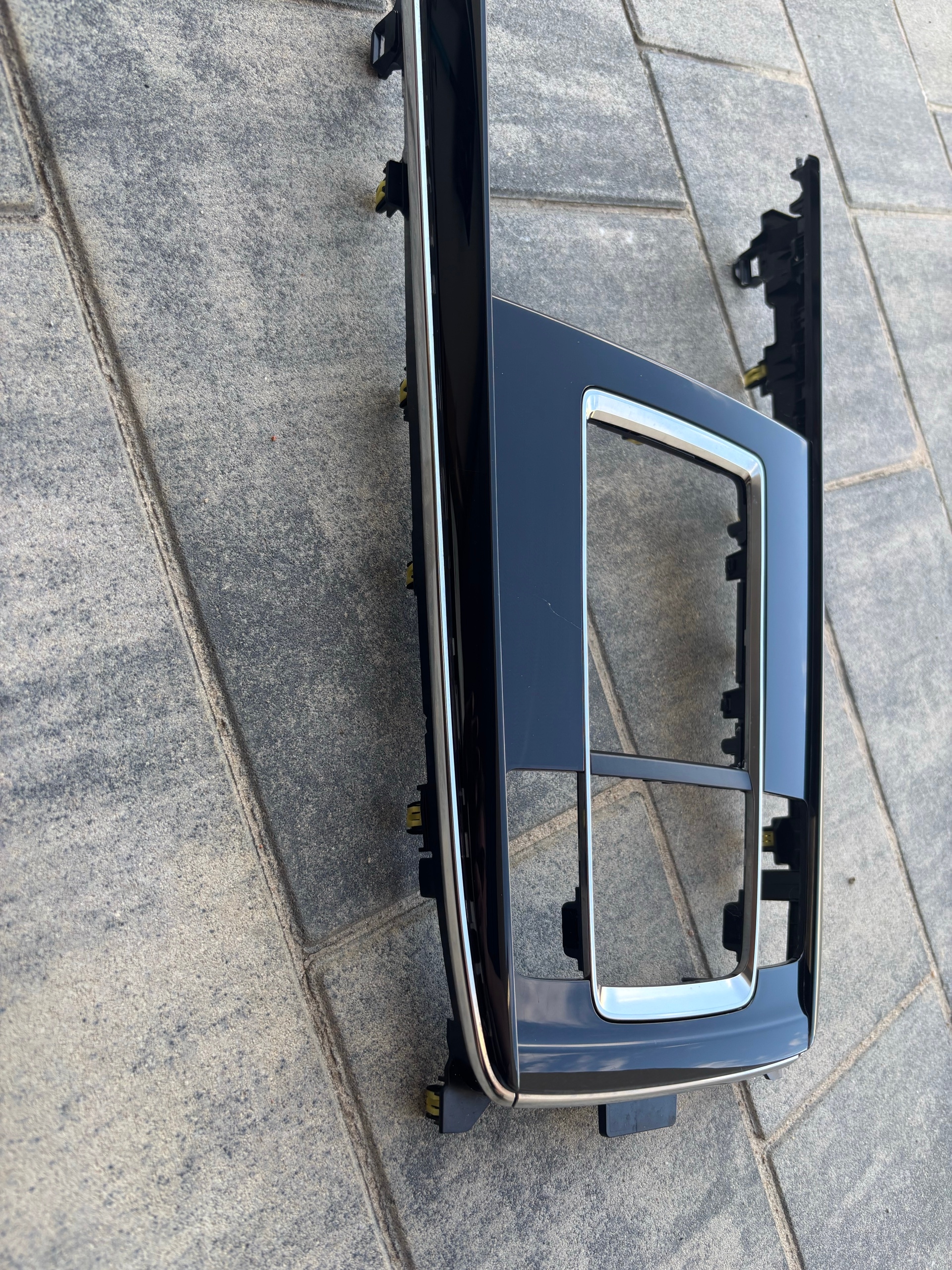 РАМКА КОРОБКИ MAZDA CX 30 