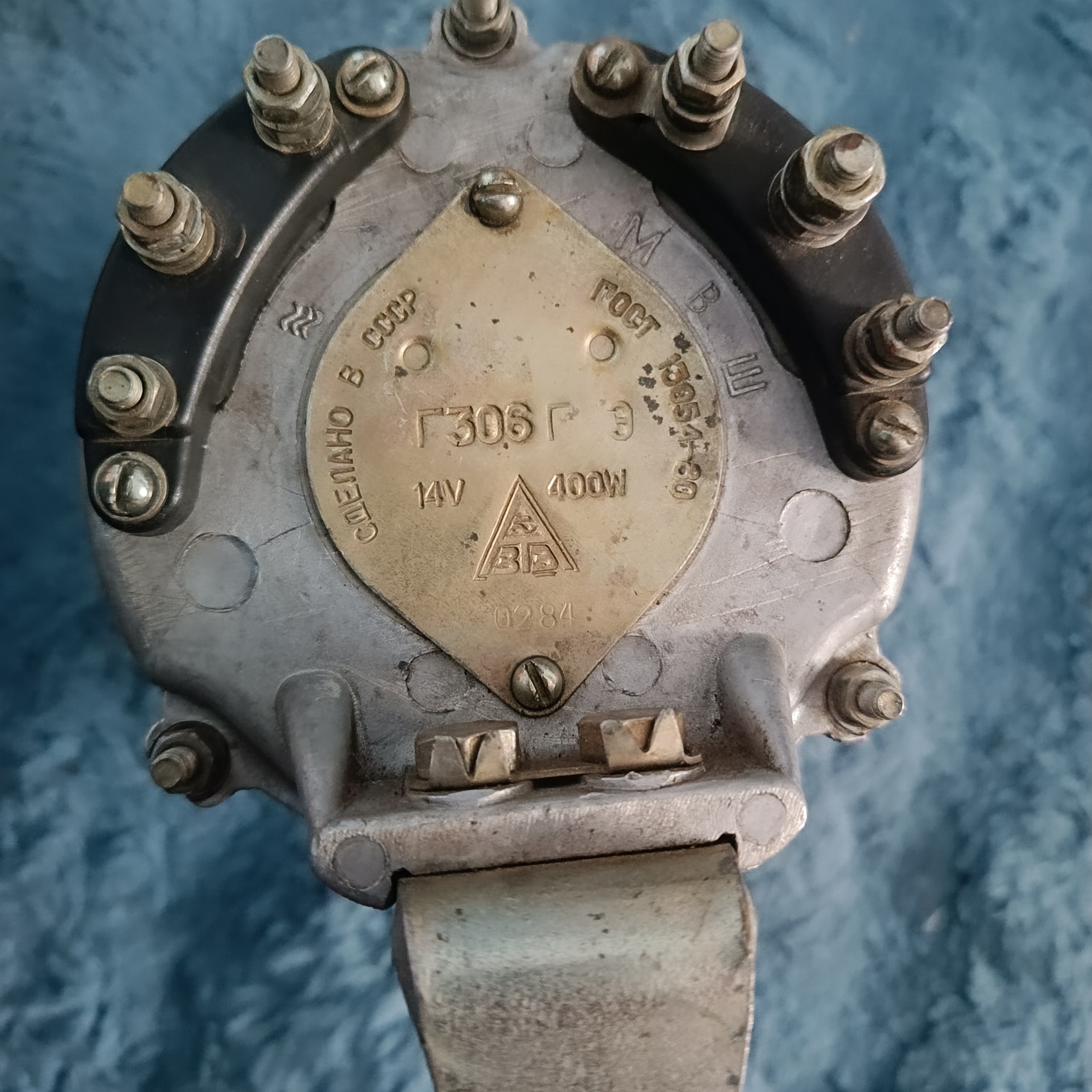 ГЕНЕРАТОР (ZSRR) BEZSTYKOWY,INDUKCYJNY ТИПУ 306 (G-306),14V,400W 