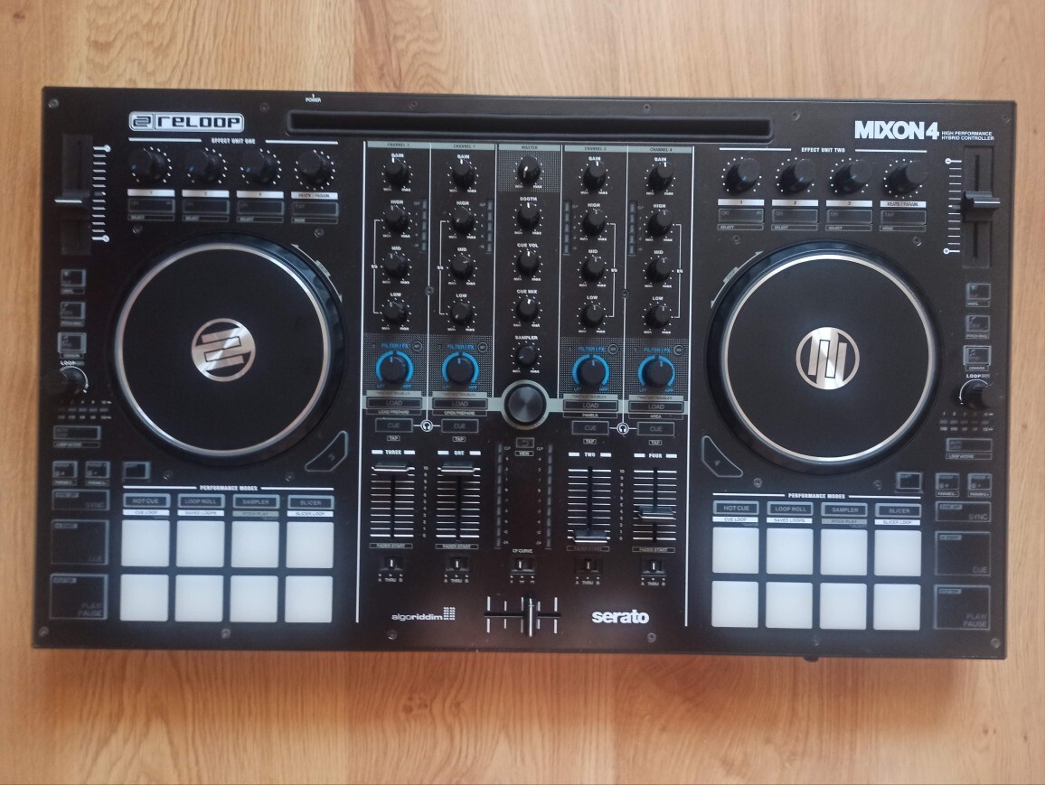 DJ konsola Reloop Mixon 4 Serato Algoriddim 4 kana Czyżew Kup teraz