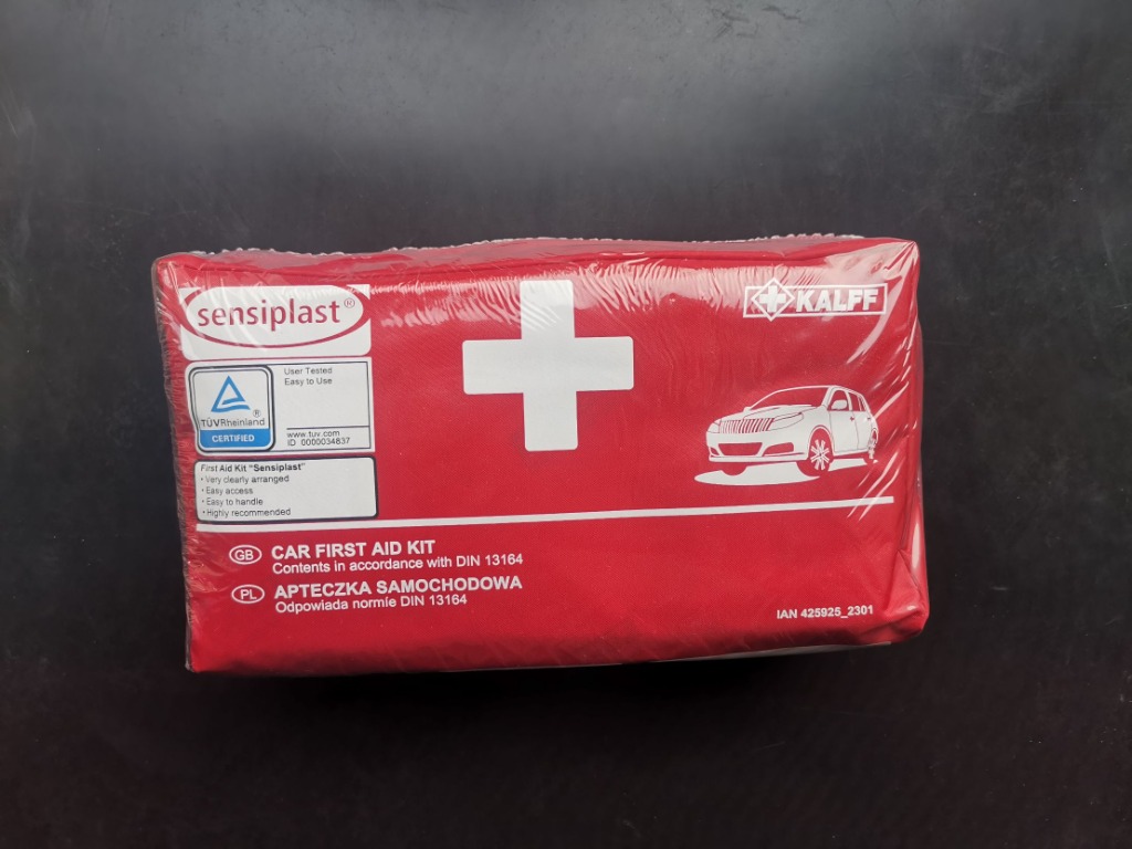 Apteczka samochodowa Sensiplast 44 elementy | Wrocław | Kup teraz