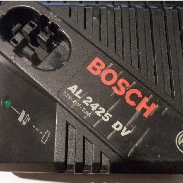 Sprzedam ładowarkę BOSCH AL 2425 DV 7,2-24V 2,5A | warszawa | Kup teraz ...