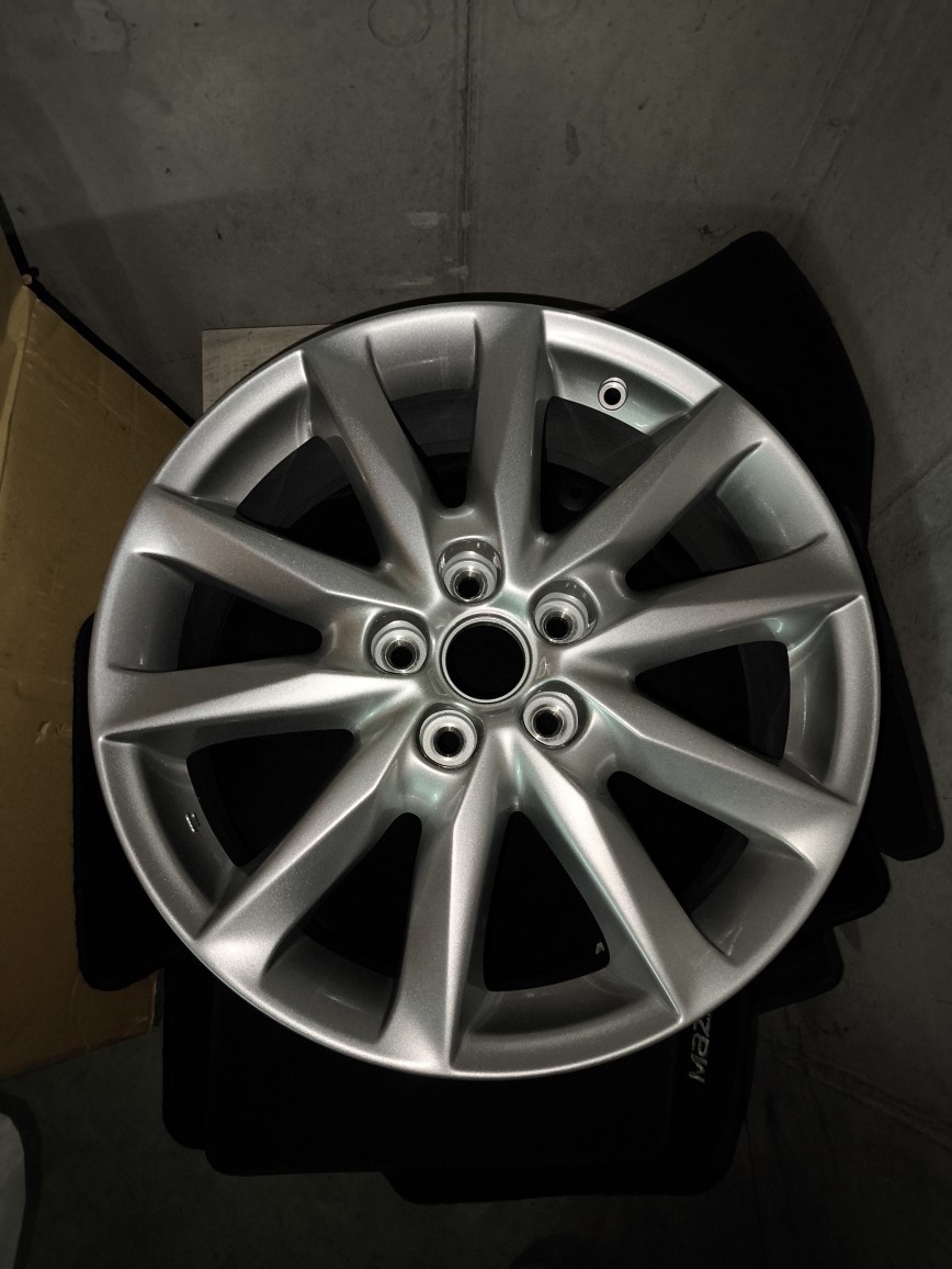 НОВА ОРИГІНАЛ ДИСК MAZDA 3 3 18