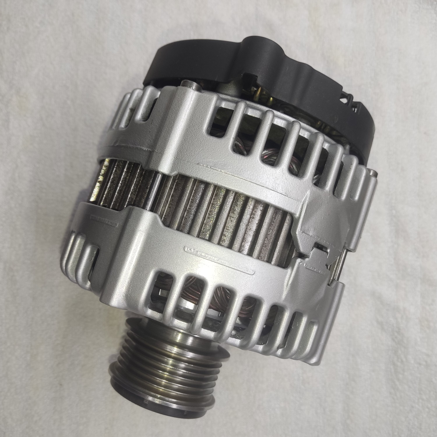 ГЕНЕРАТОР BOSCH 03G903023 180A VW AUDI SKODA SEAT PO РЕСТАВРАЦІЇ 