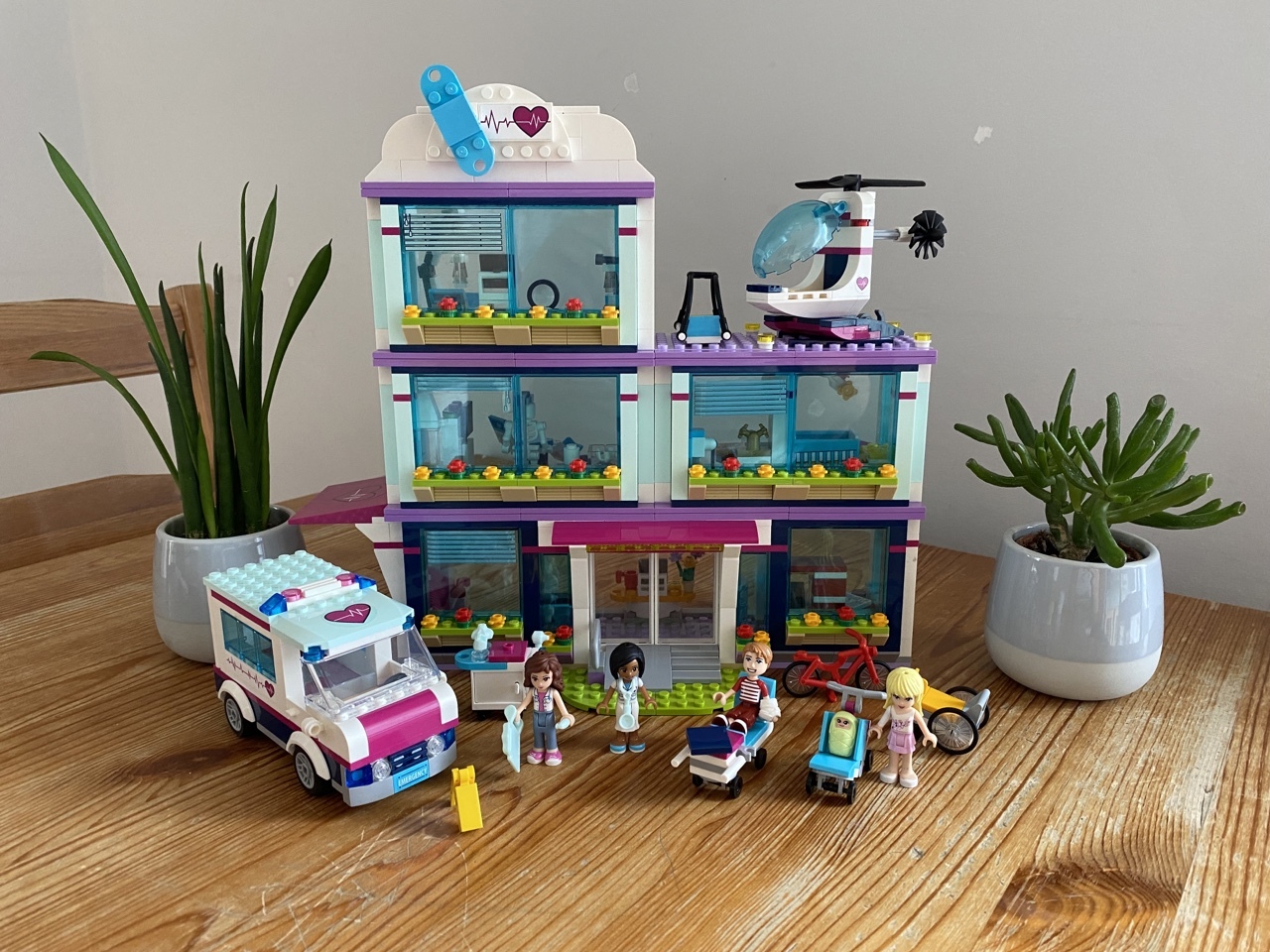 Lego Friends 41318 Szpital | Krak?�w | Kup teraz na Allegro Lokalnie