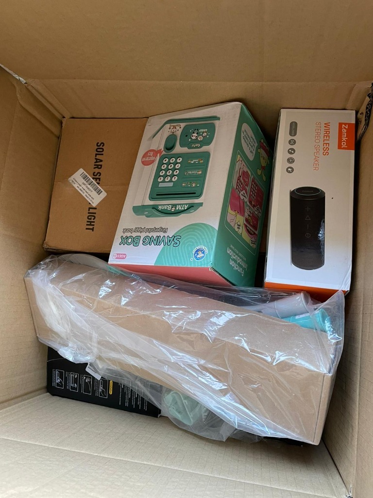 Box Amazon zwroty konsumenckie Dębowe Pole Licytacja na Allegro