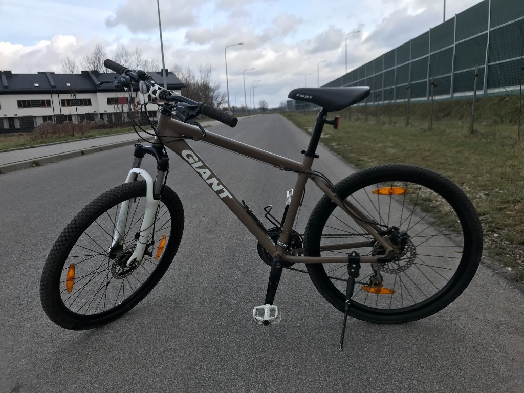 GIANT Yukon Disc Street (rozmiar ramy "S") Marki Ogłoszenie na