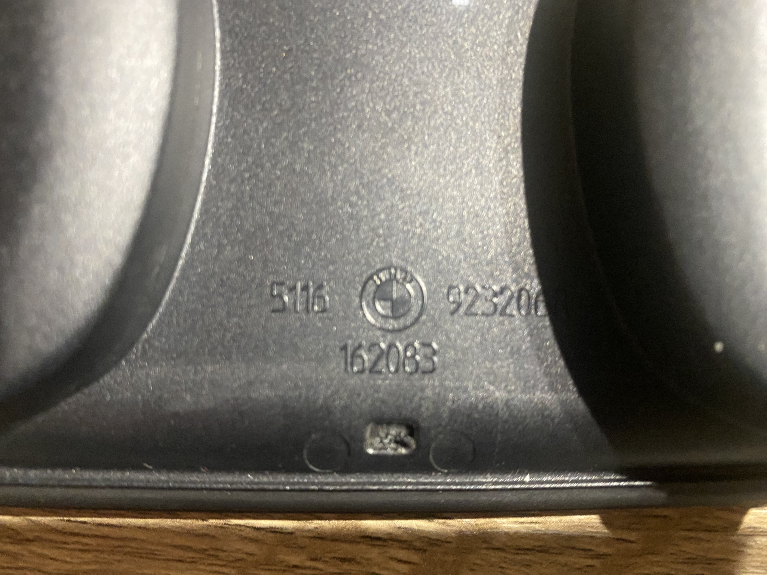 BMW f30 Cup Holder osłona kubków Marki Kup teraz na Allegro Lokalnie