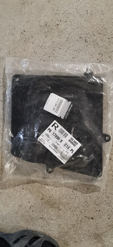 КРИШКА КОРОБКИ ЗАПОБІЖНИКІВ RENAULT MASTER IV 2022 243128538R 