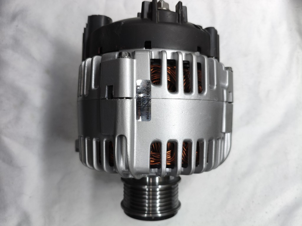 ГЕНЕРАТОР VALEO 06F903023C 140A VW AUDI SEAT SKODA PO REGENERACJI. 