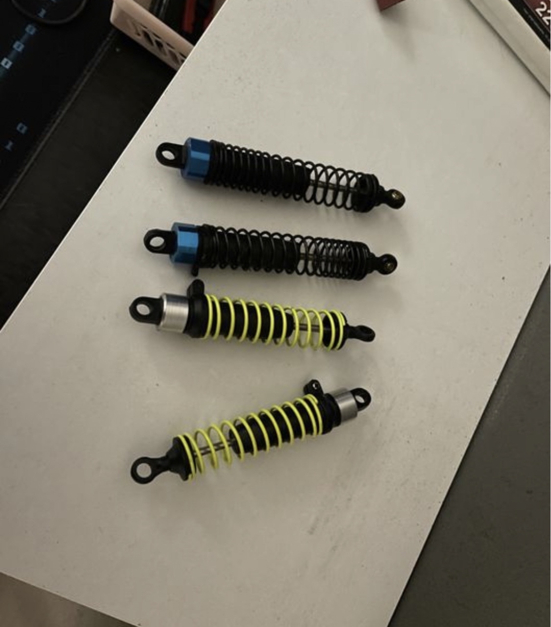 Amortyzatory rc model olejowe 1/10 buggy monster | Opatówek | Licytacja ...