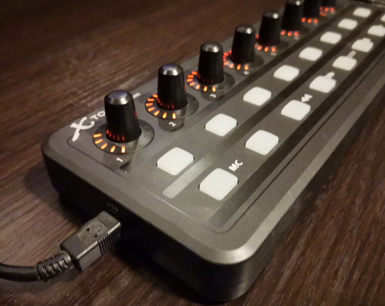 Behringer x-Touch Mini Kontroler DAW / Photoshop | Sosnowiec | Kup ...