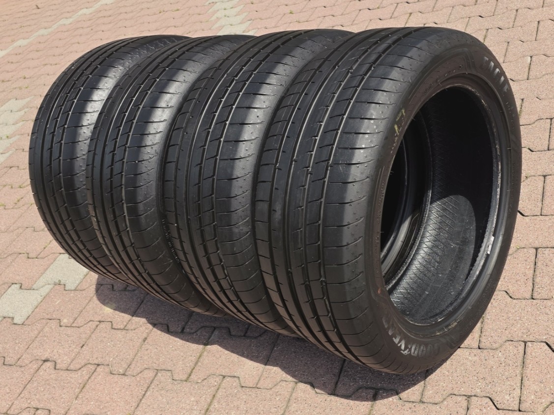 GoodYear Eagle F1 96W Asymmetric 3 DOT 0325
