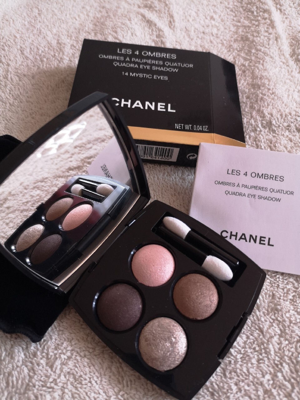 I've Got a Brain Filled With Cheese Whiz and a Chanel Quad Filled With  Plums: The New Chanel Les 4 Ombres Quadra Eye Shadow in Raffinement -  Makeup and Beauty Blog