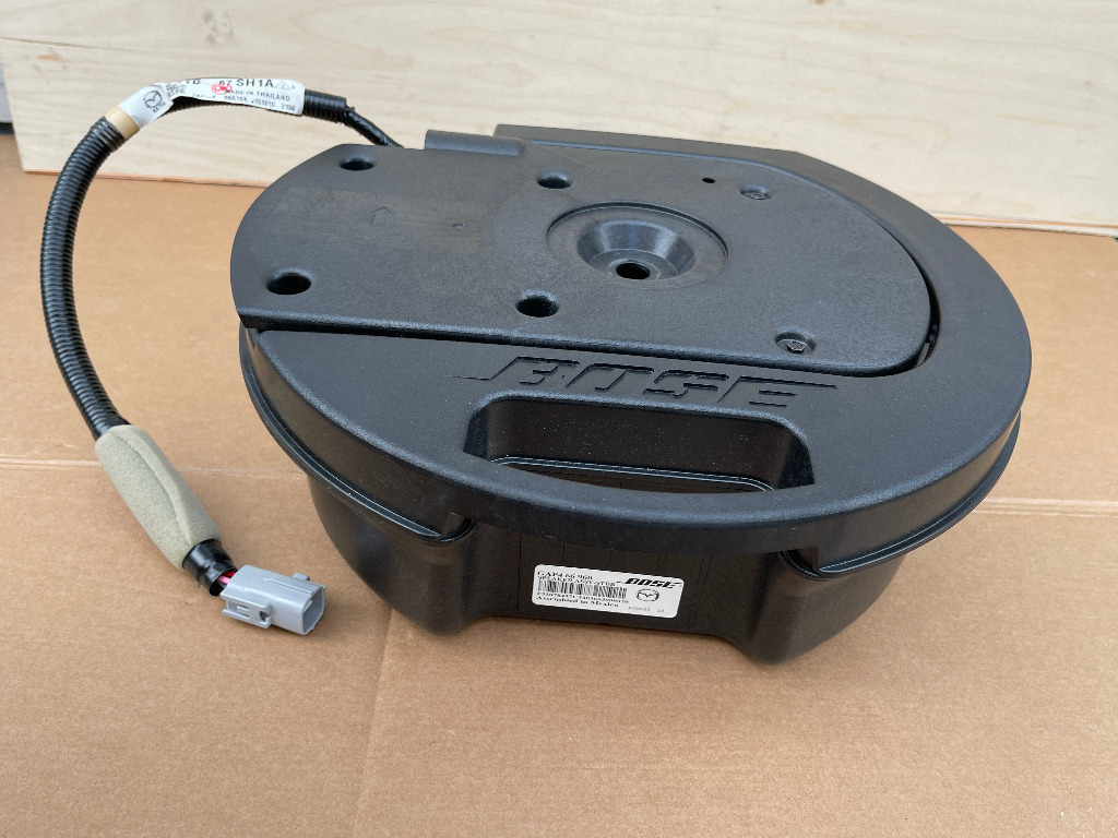 Głośnik Subwoofer BOSE MAZDA 6 CX3 GAP466960 Katowice Kup teraz na