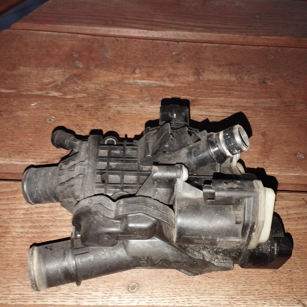 Obudowa termostat 2.0 hdi 9804160380 | Grodzisk Wielkopolski | Kup ...