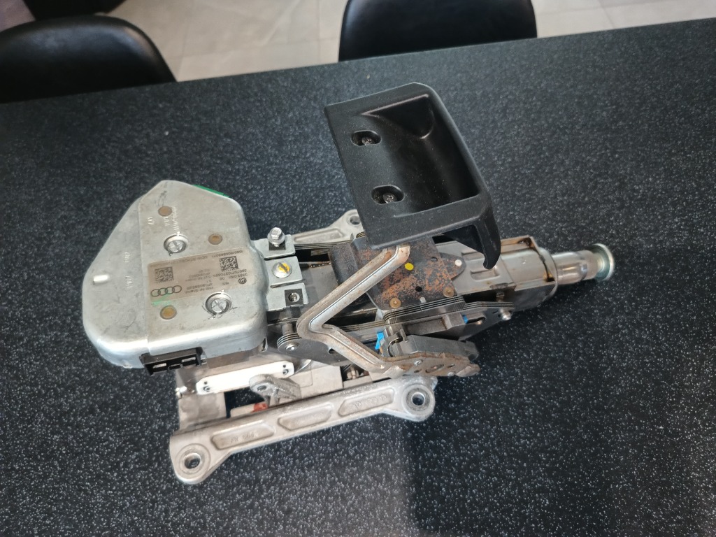 БЛОКУВАННЯ СТІЙКИ РУЛЬОВОЇ 4F0905852E AUDI A6 C6 ЄВРОПА 