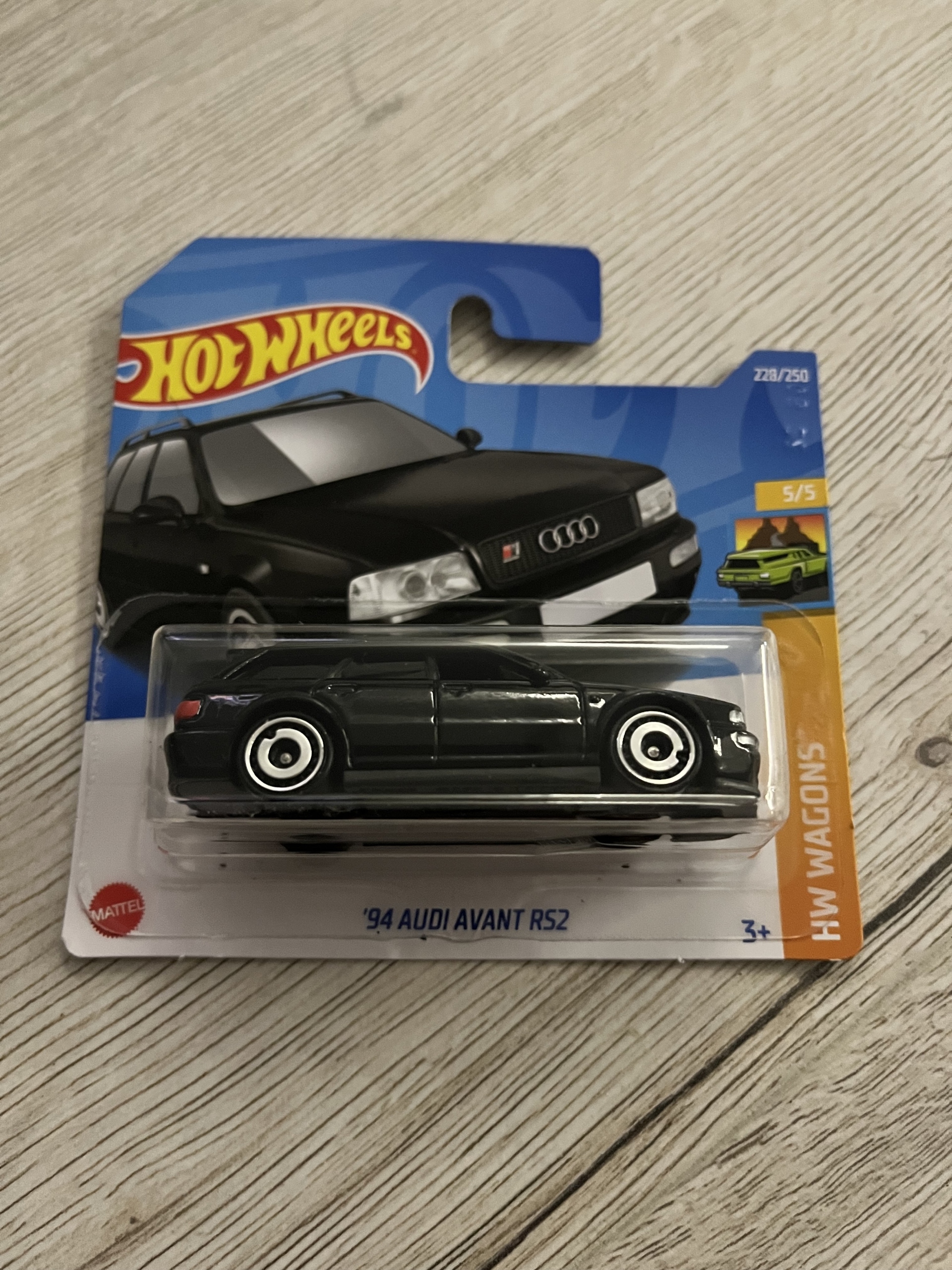 Hot wheels discount audi a8