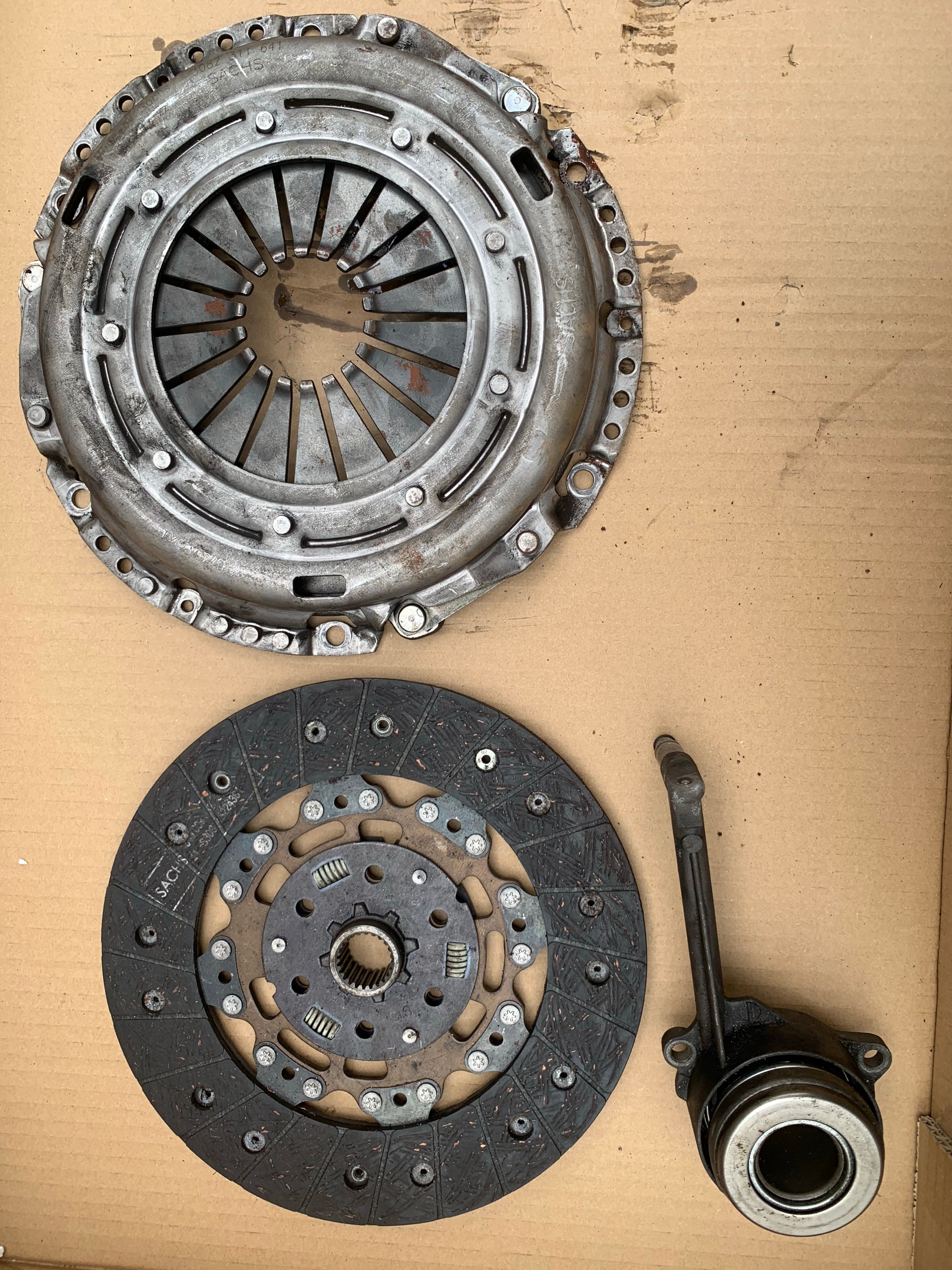 ЗЧЕПЛЕННЯ КОМПЛЕКТНИЙ AUDI A3 3082311641-SATZ , 1878004698 