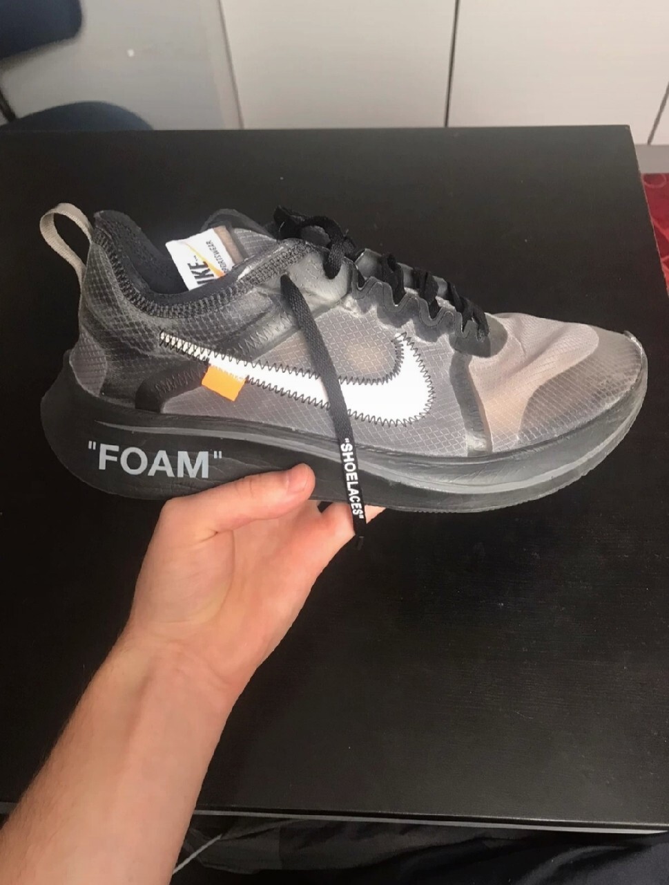 nike zoom fly x off white