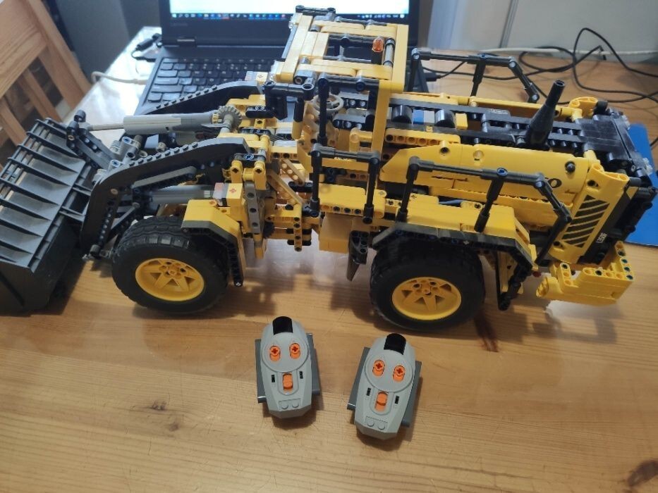 Lepin 42030 cheap