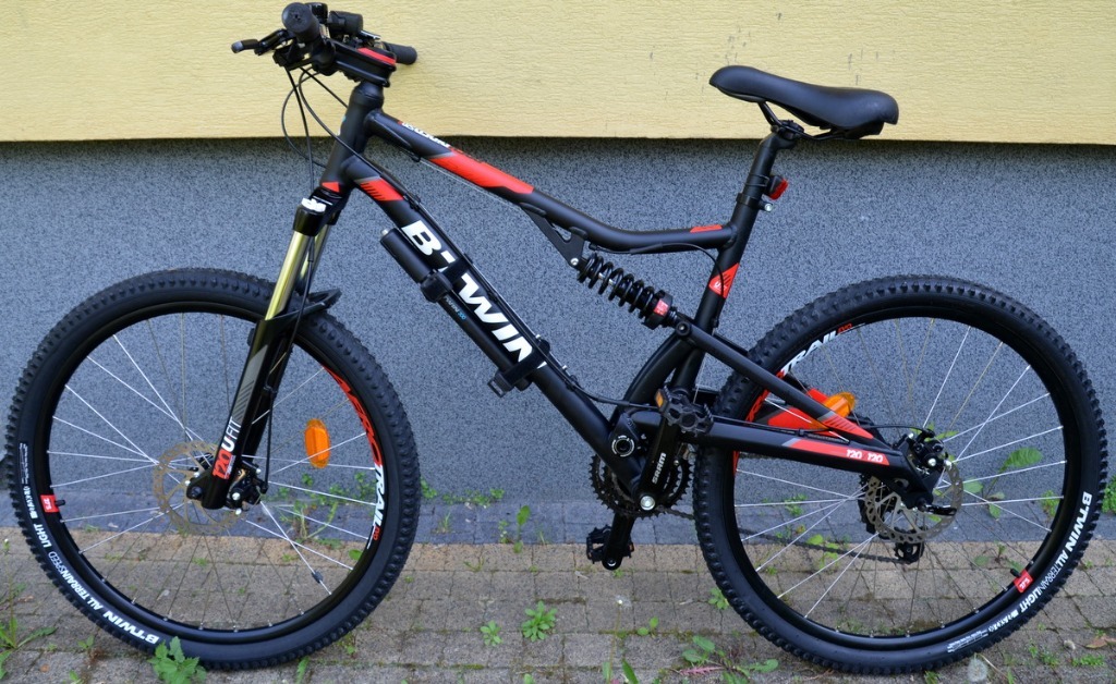 between rockrider 520 s