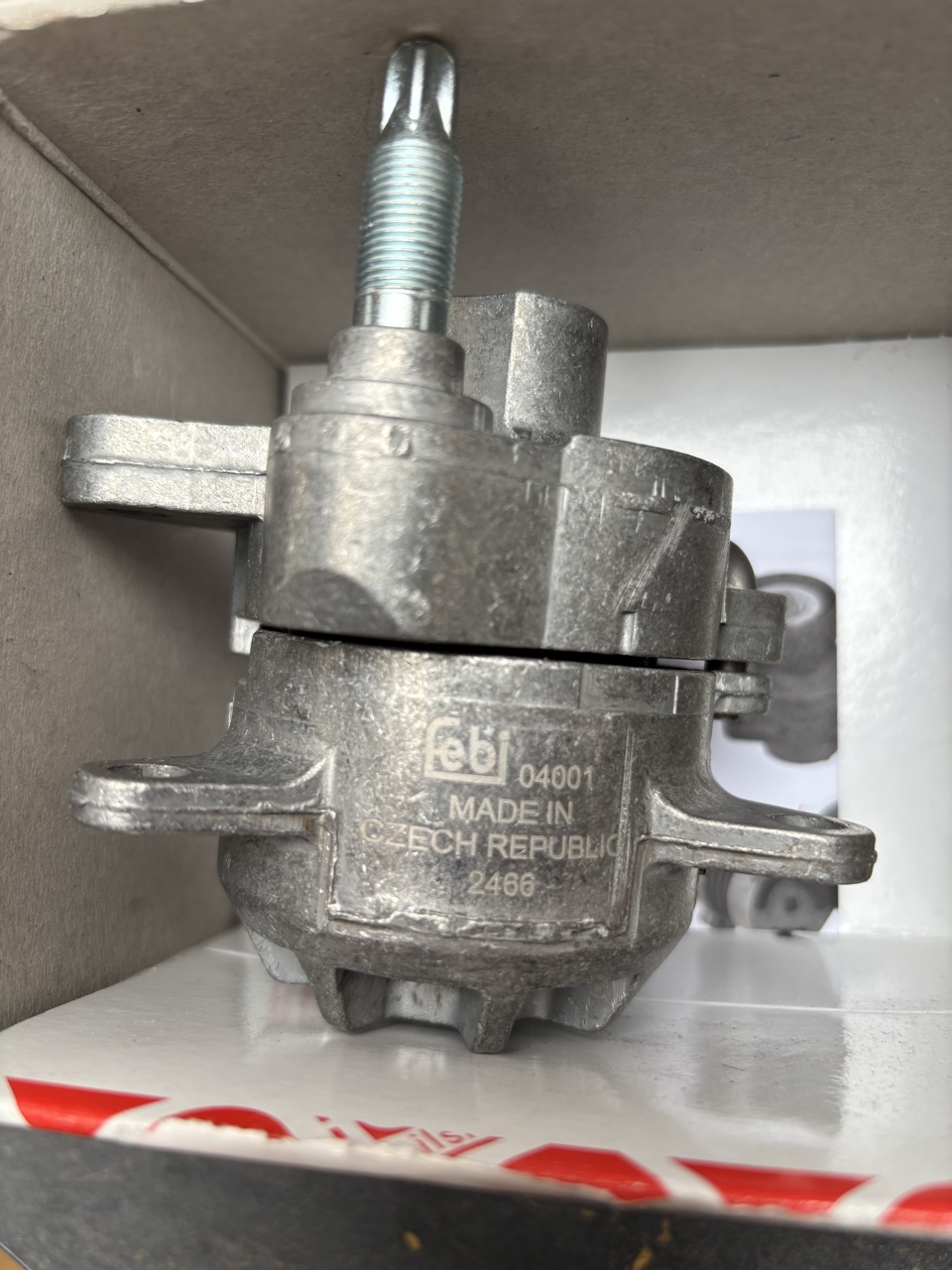 Febi 04001 (Mercedes m111)
