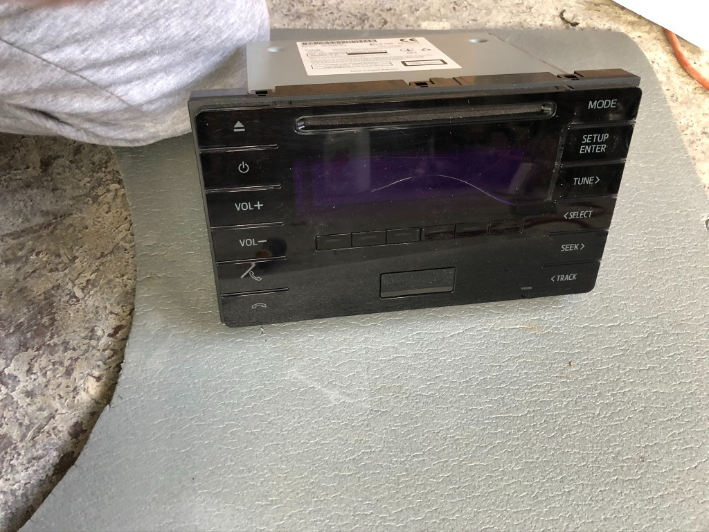 Toyota Auris II Lift Radio CD USB 8612002J60 Kup