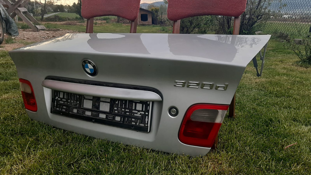 Zdjęcie oferty: Klapa bagażnika BMW E46, titansilber