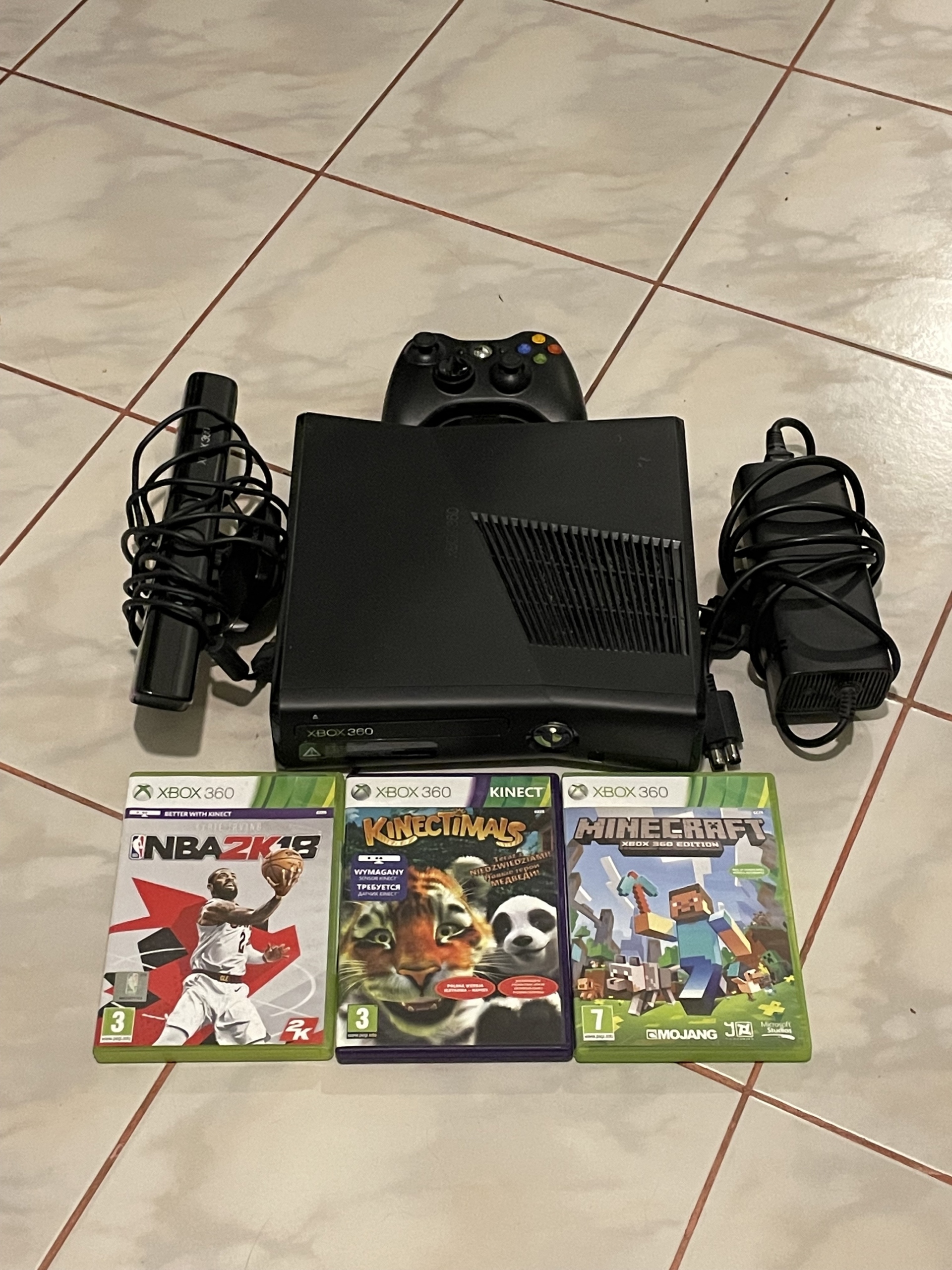 Xbox 360S (Slim) 4G + gry Suwałki Licytacja na Allegro Lokalnie